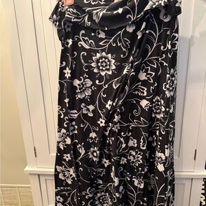 LuLaRoe Maxi Floral Black and White Skirt. Never worn but no tags. Cotton feel.